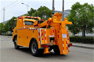 兴安高速路拖车费